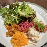 ブラッスリータイユ - 前菜盛り合わせ