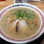 ラーメン まこと屋 - 背脂醤油ラーメン（背脂多め）