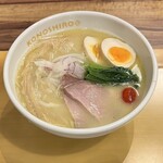 KONOSHIRO - 純鶏白湯拉麺(味玉入り)950円