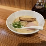 RAMEN SIRANKEDO - 醤油らあめん