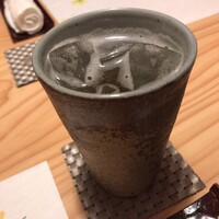 喜心 - 「賀茂鶴 梅酒」（ソーダ割、700圓）。