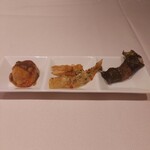 賛田飯店 - 海老真薯、海老の殻の素揚げ、海老の海苔揚げ