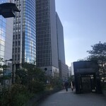 パリアッシュ - 右端がダイビルです。