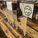 炭焼呑処 うまとら - スパークリングワイン(ボトル) 