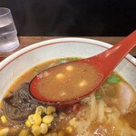 富良野とみ川 - 味噌チーズコーンバターラーメン1350円