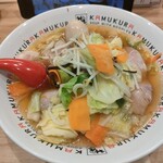 Doutombori Kamukura - 小チャーシュー煮玉子ラーメン、野菜