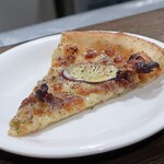 トリワイン ＰＩＫＯＳＨＨＨＵ - さつまいもと鶏つくだ煮のクリームピ