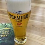 サントリー 天然水のビール工場 東京・武蔵野ブルワリー - プレミアムモルツ1ぱい目