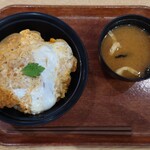 とん楽 - 静岡県産豚肉のかつ丼