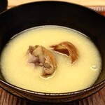 緒方 - お椀　銀杏摺り流し　栗渋皮揚げ