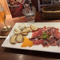 スペイン料理 La Cazuela 三ノ宮 ミント神戸店 - 
