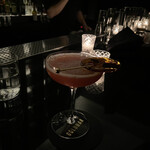 Gold Bar at EDITION - 