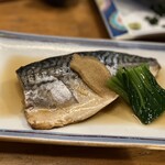 海鮮酒場 魚波 - 本日の煮魚　680円