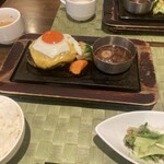 下北沢 とろける大人のハンバーグ - 