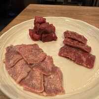 炭火焼肉ホルモン うしごろ 中目黒店 - 