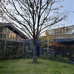 やまや総本店 白金小径 - 