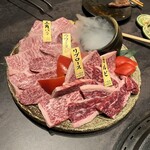 京町家の黒毛和牛一頭買い焼肉 市場小路 - 