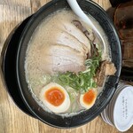 とんこつ拉麺 漣 - 