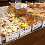 カズベイカー - 