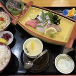 海鮮問屋　太へい洋 - 刺身定食　¥1,840