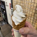 たいやき神田達磨 - 料理写真:神さん推薦ほうじ茶ソフトクリーム！