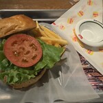 BURGERS TOKYO - 