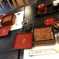 鰻割烹 伊豆栄 本店 - 