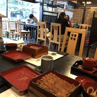 鰻割烹 伊豆栄 本店 - 