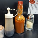 カレーは飲み物。 - 卓上無料味変アイテム