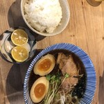 ピュアスープラーメン シズク - 