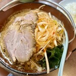 あじ平 - 料理写真:辛ネギチャーシュー麺