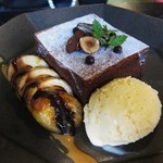 おスギスイーツカフェ