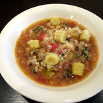 ヴェントラータ - サツマイモ(紅あずま)のニョッキの入った野菜のスープ<本日のランチ>