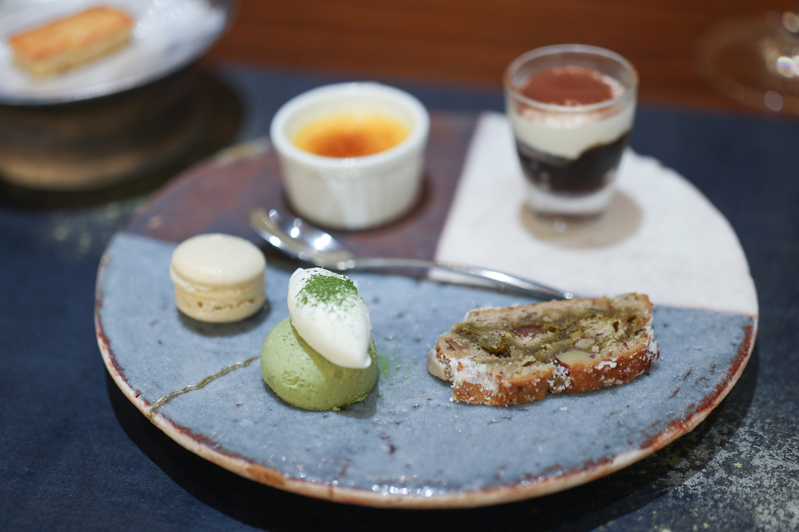 写真 : アシェットデセール 未完 （AssietteDessert mikan