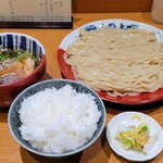 中華そば うえまち - 全体