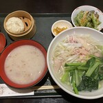 菜館Wong - 広東風ネギそばセット。