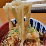 中華そば うえまち - つけダレに潜らせて