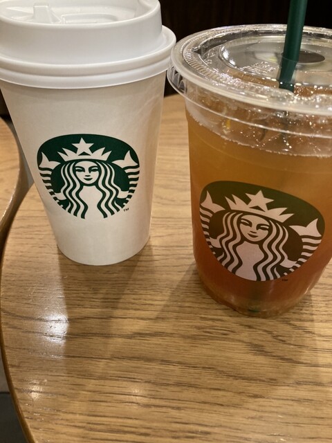 Starbucks Coffee Ion Takanohara Ten photo 3