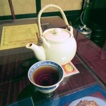 日光 翠園 - 濃厚な烏龍茶。