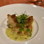 THE HIRAMATSU HOTELS&RESORTS - 本日のお魚料理　あおさ海苔のバターソース 里芋のピューレと白菜のエチュペと一緒に