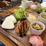 デリ&キッチン ハロ - 