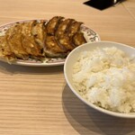 餃子の王将 - 