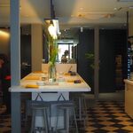 ワインとチーズと旨い肴のBAR à VIN 徳蔵 - 店内