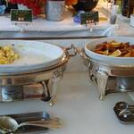 バイキングレストラン カーメル - ポテトグラタン、ポークシュニッツェル