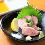 Meat sashimi kashira