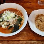 半チャンラーメン あかしや - 