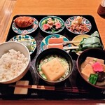 サントリー美術館 shop×cafe - 加賀麩とりどり膳 　汁物はおすましかお味噌汁を選べます