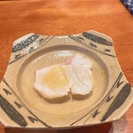 寿司 あさ海 - クエ湯引き