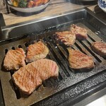 焼肉 六甲園 - 