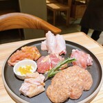 Toriyakiniku Torigen - 